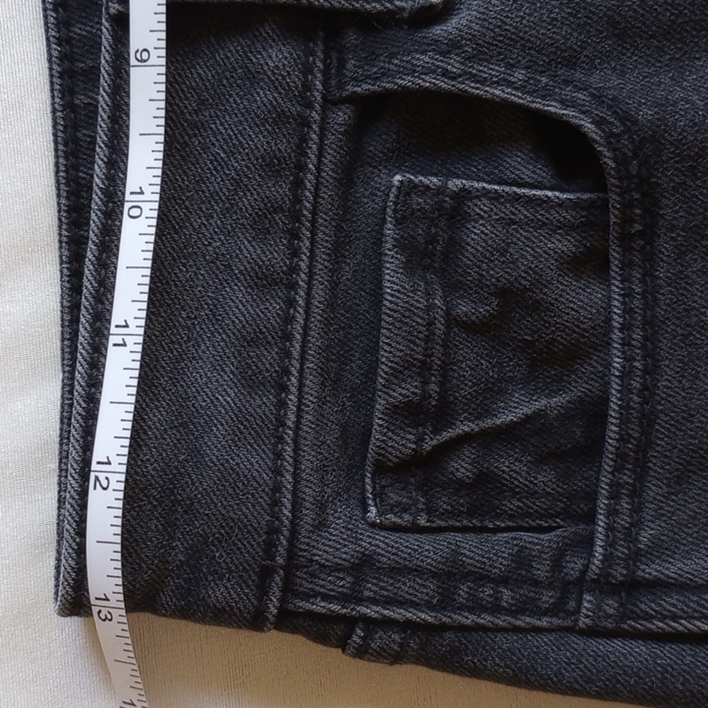 Hollister Ultra High Rise Raw Hem Mom Jeans 0S 25S 25 Short Black Wash - Picture 7 of 9